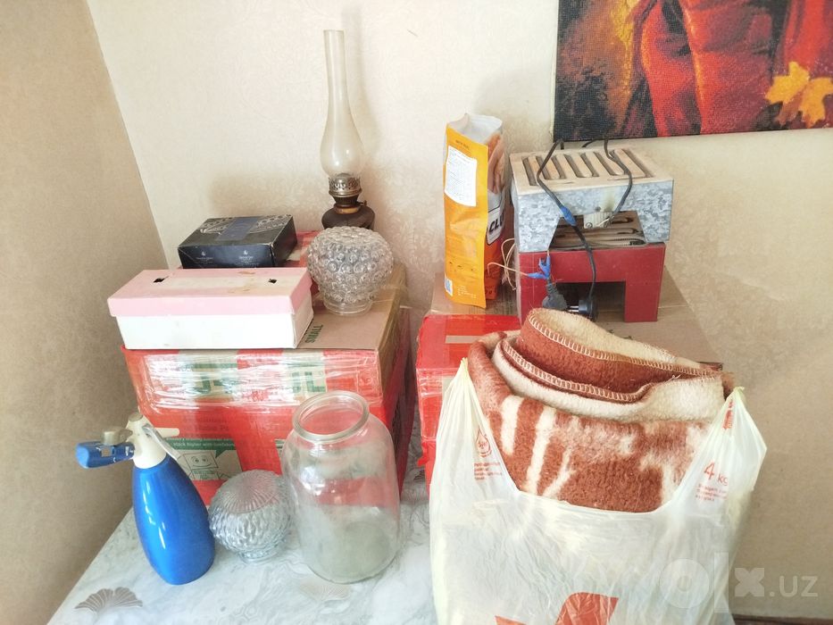 Продам, дешево б/у посуда и матрасы