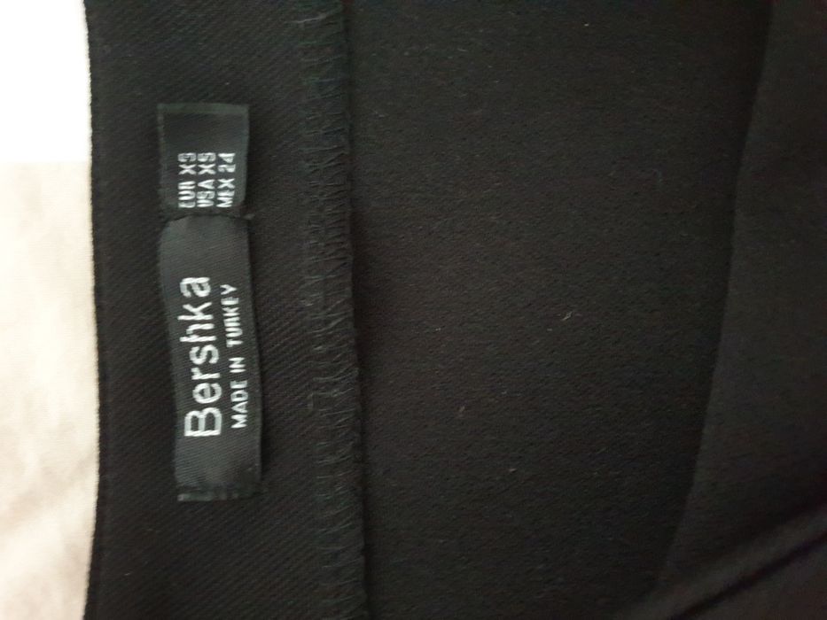 Salopeta tip fusta-pantalon