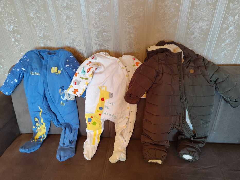 Бебешки зимни гащеризони Mothercare, H&M