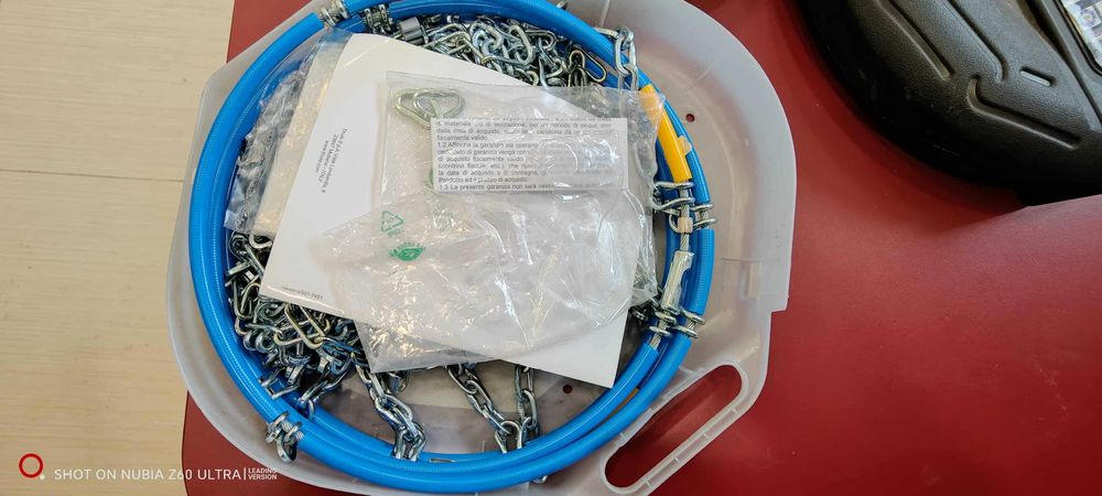 Вериги за сняг, Thule и König