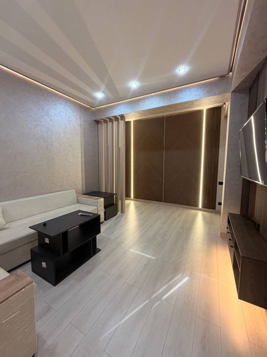 Паркентский 2/4/4 новостройка. дом с лифтом! 57кв.м. ремонт+меб+техник