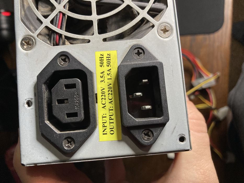 Блок питания ATX 330W Intellect
