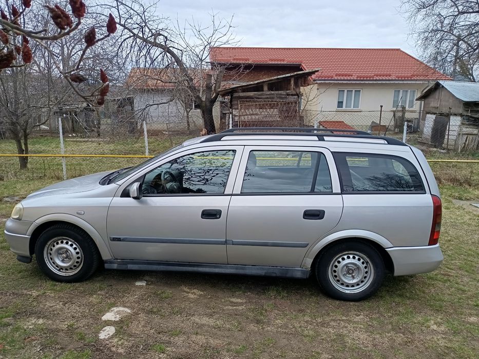 Opel Astra Caravan