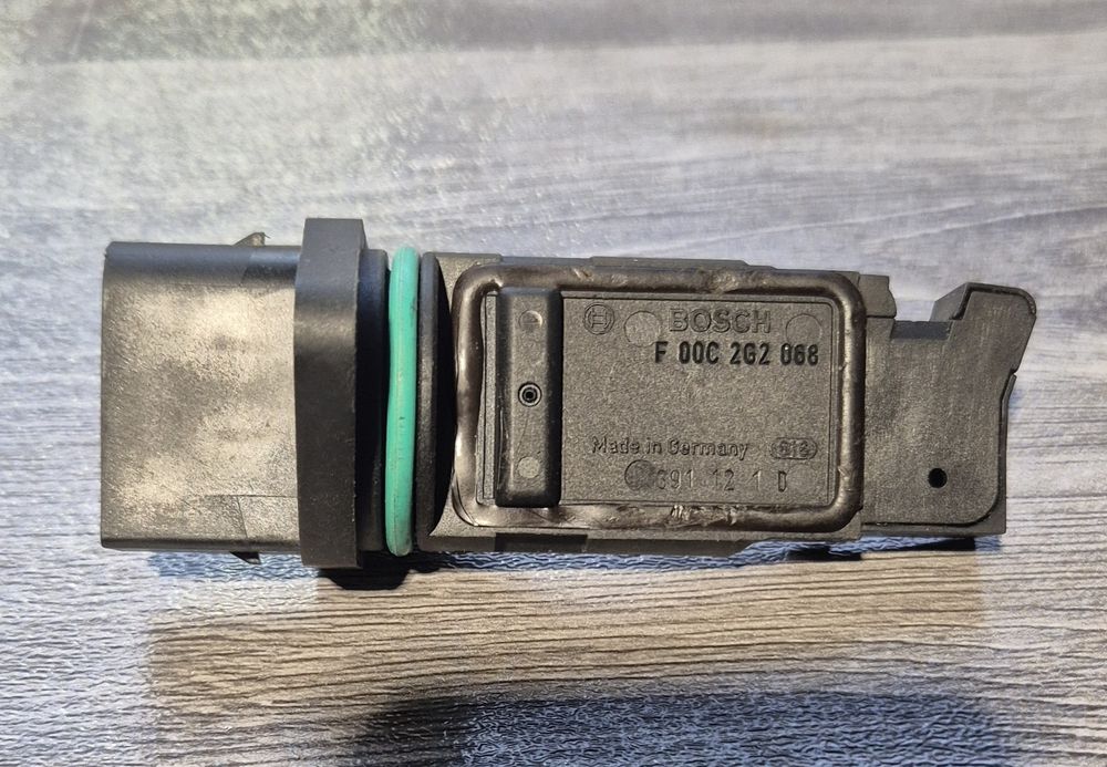 Дебитомер Бош мерцедес 2.2 цди 150кс