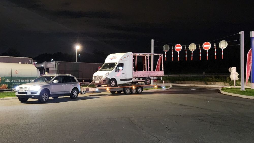 Non stop Arad Nadlac Tractari auto internationale transport autoturism