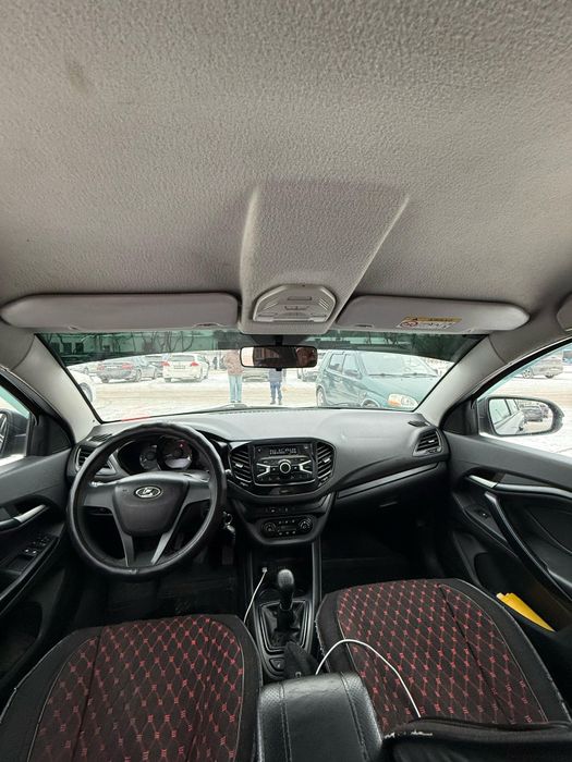 Продам Лада веста