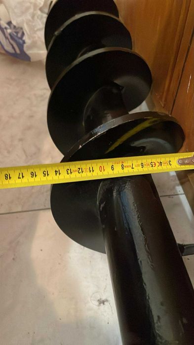 Свредел за пробиване на дупки в почва