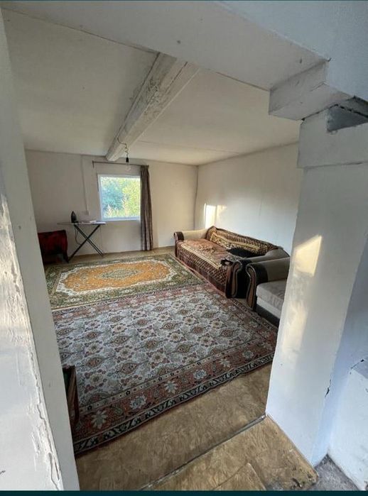 Продам зимнюю дачу на мирном