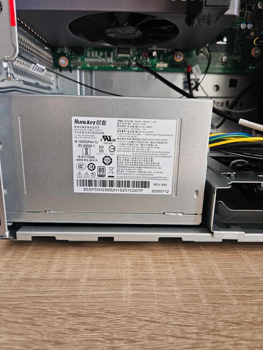 Нов компютър Lenovo LOQ Tower Intel i5-14400 / NVIDIA 5060 8GB / 16 GB DDR5 RAM