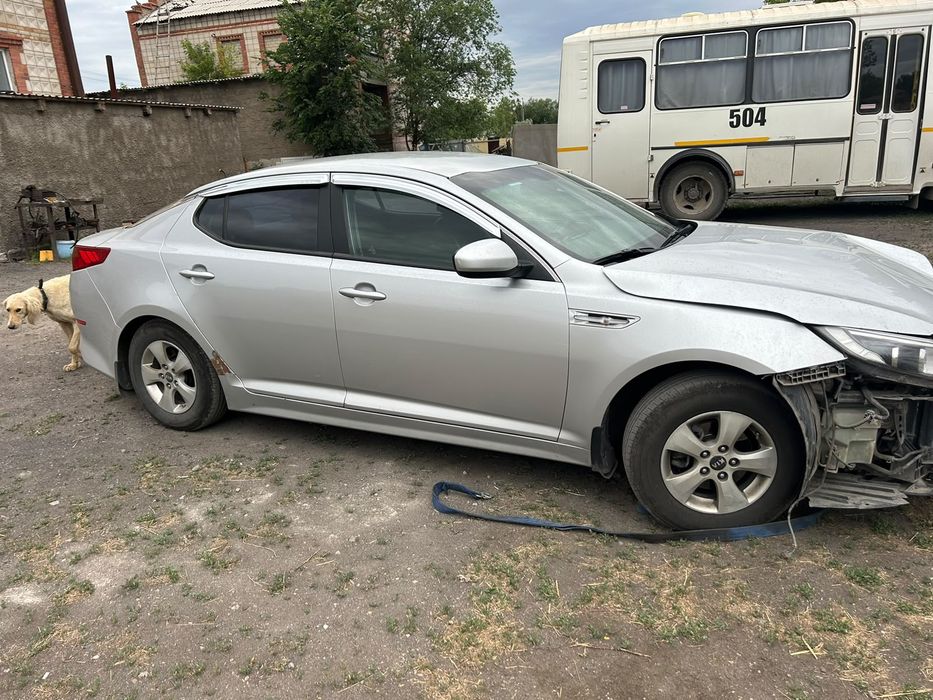 Продам Kia K5 после дтп