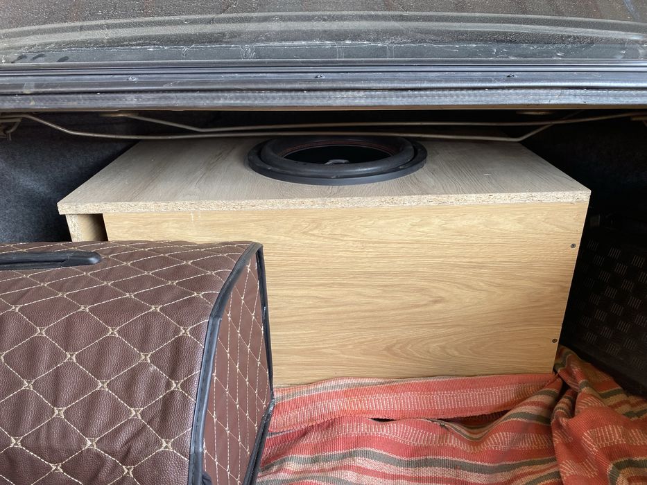 Продам или обмен сабвуфер молот