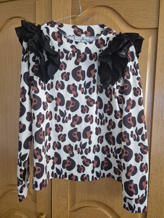 Ефектна блуза размер S-M