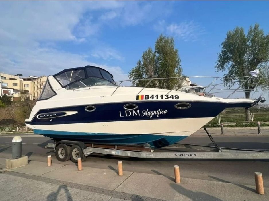 Yacht MAXUM 2900SE cabinata L9.5mxl3m 520CP peridoc inclus
