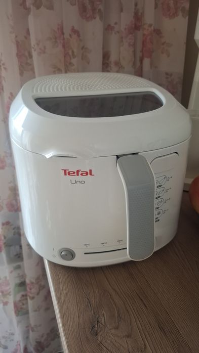Фритюрник Tefal Uno и керамични котлони Teka