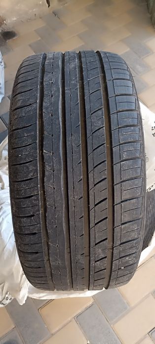 Шины Roadmarch RXMOTION