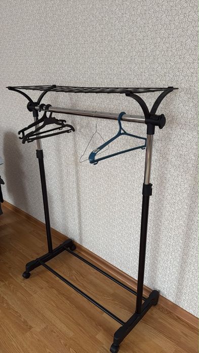 Вешалка напольная