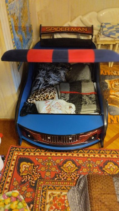 ‼️СРОЧНО ‼️Кровать для мальчика в отличном состоянии,очень удобная.