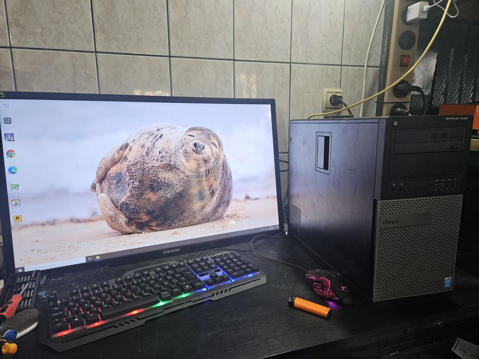 Unitate PC i5 4570 video 4gb GTX 745 16GB ram