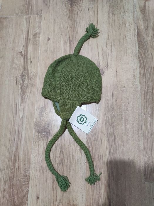 Căciulă damă din lână handmade Nepal