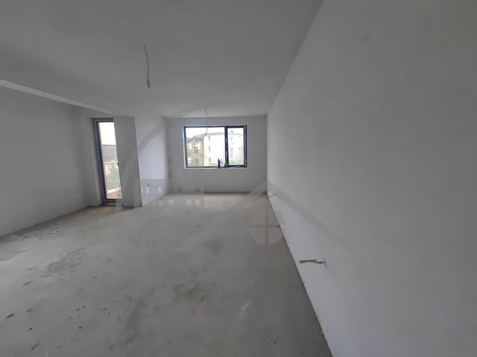 Продава се Тристаен апартамент в Варна, Виница - 96 кв.м за 731 €/кв.м - Снимка #2