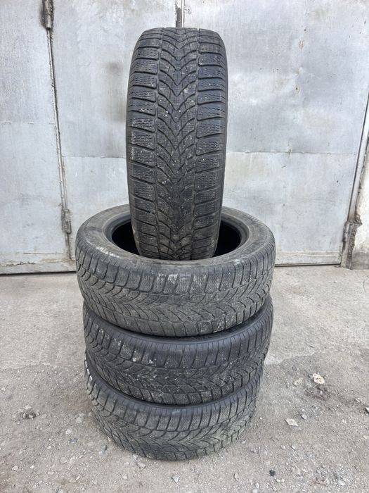 Продам комплект зимней резины