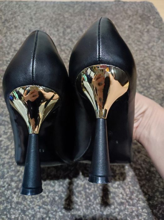Pantofi Benaza marimea 40