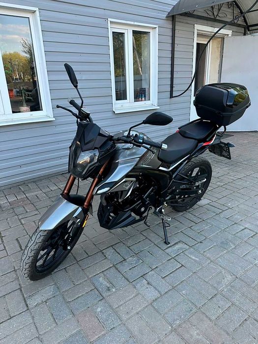 Мотоцикл  Regulmoto Majesty