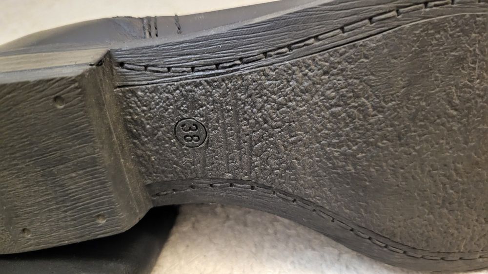 Vand cizme din piele Office nr 38