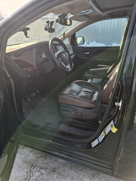 Продам Срочно Минивэн