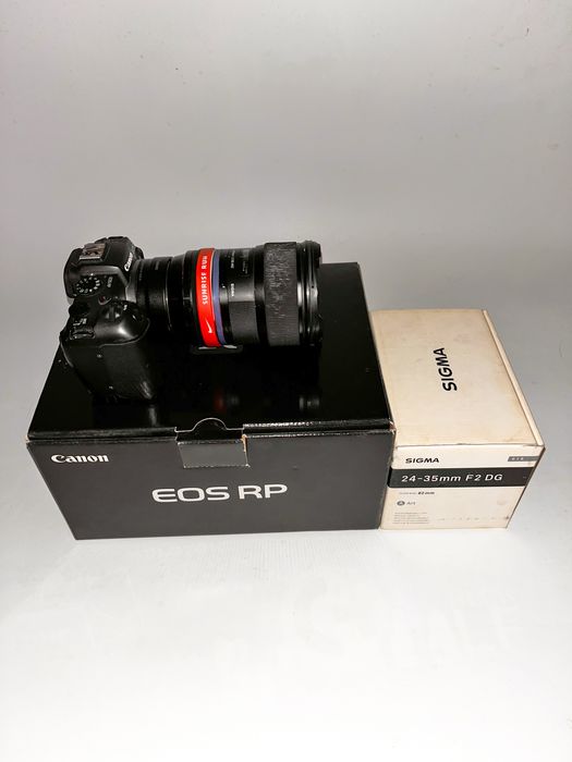 Продам фотоаппарат Canon eos rp