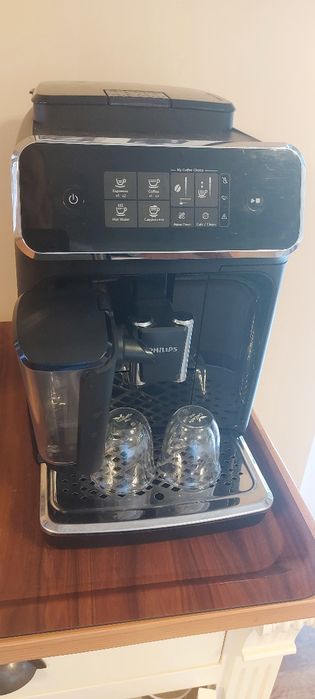 Espressor automat PHILIPS Latte Go
