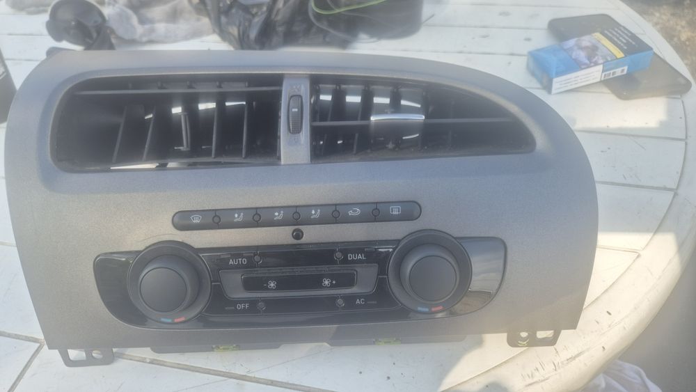 Оригинален Панел Климатроник с Духалки за Сеат Леон 1P фейс2005- 2012г