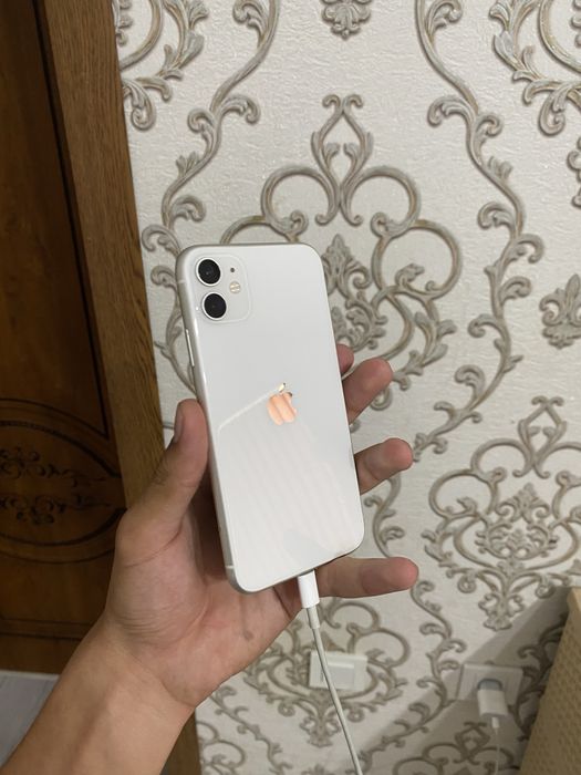 Iphone 11 128гб.