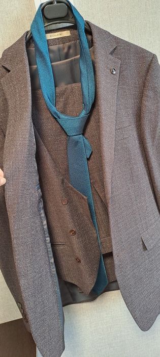 Костюм в отличном состочнии