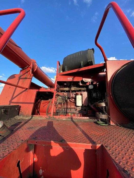 CASE Комбайн 2004 г.