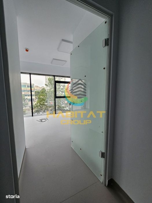 Spatiu comercial stradal de inchiriat Mihai Bravu
