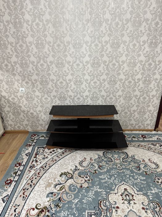 Подставка под телевизор