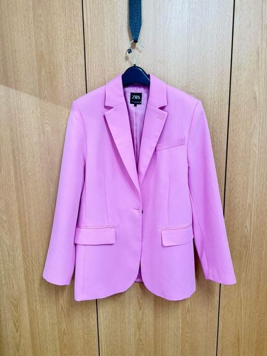 Яке oт едтествена кожа Zara , Hugo