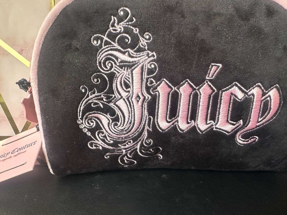 JUICY COUTURE Розова Златна Бродерия и Кристали Велурена Козметична Чанта/Несесер Средна НОВА с Етикет