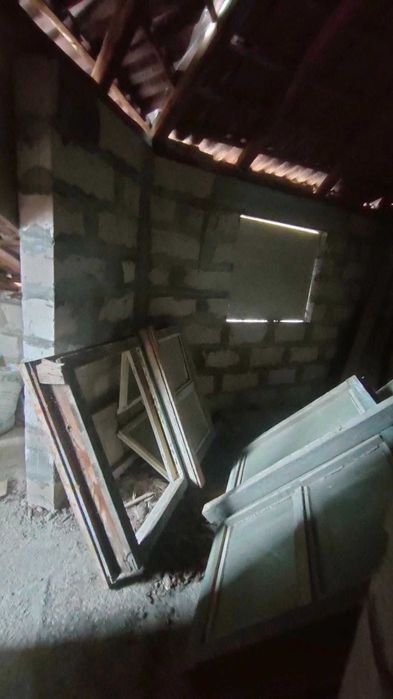 Продава се Къща в с. Синаговци, Област Видин - 462 кв.м за 184 €/кв.м - Снимка #19