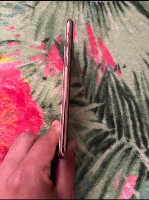 Vand sau schimb iphone xs