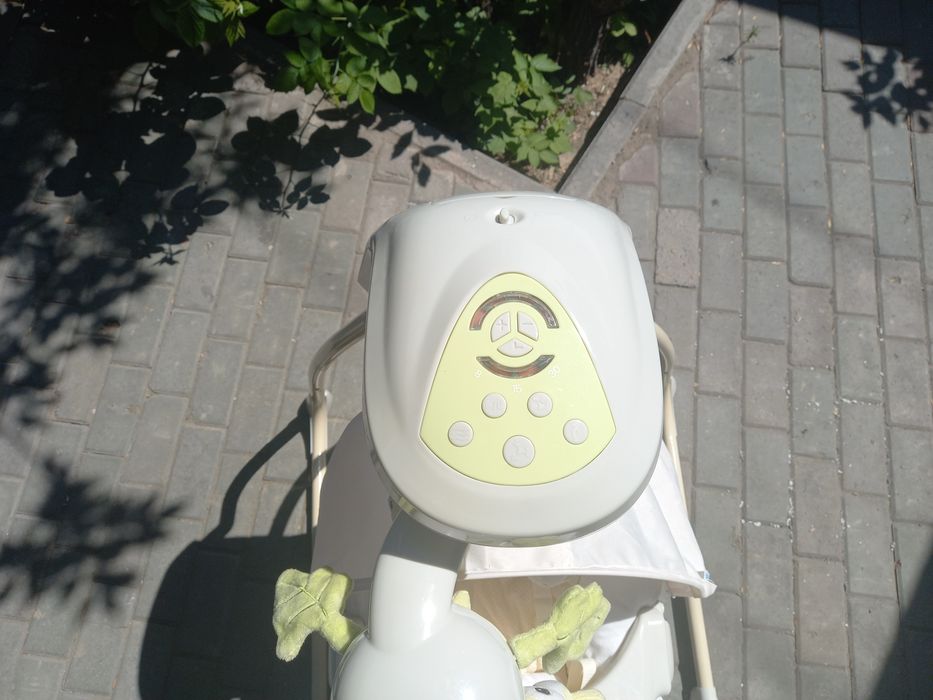 Стульчик для кормления шезлонг