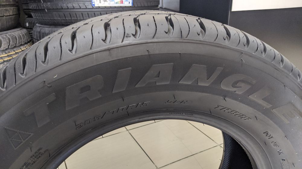 205/70R15 Triangle