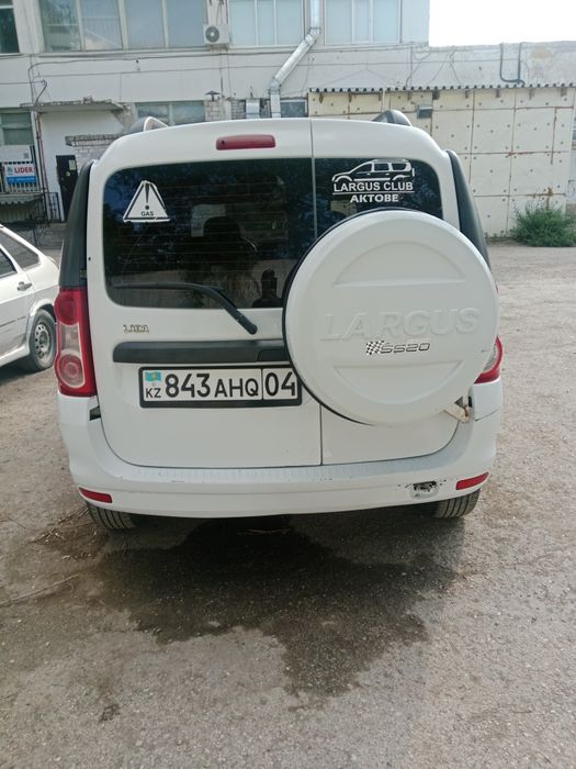 Продам Ларгус 2014г