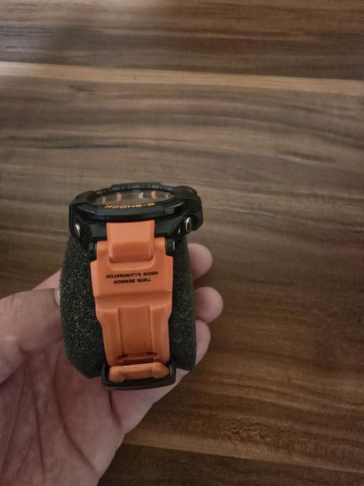 Casio G Shock GA 1000