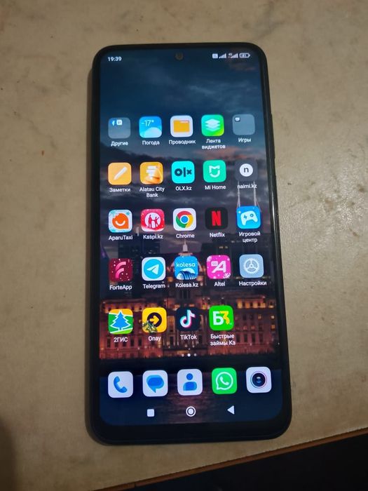 Продам   телефон