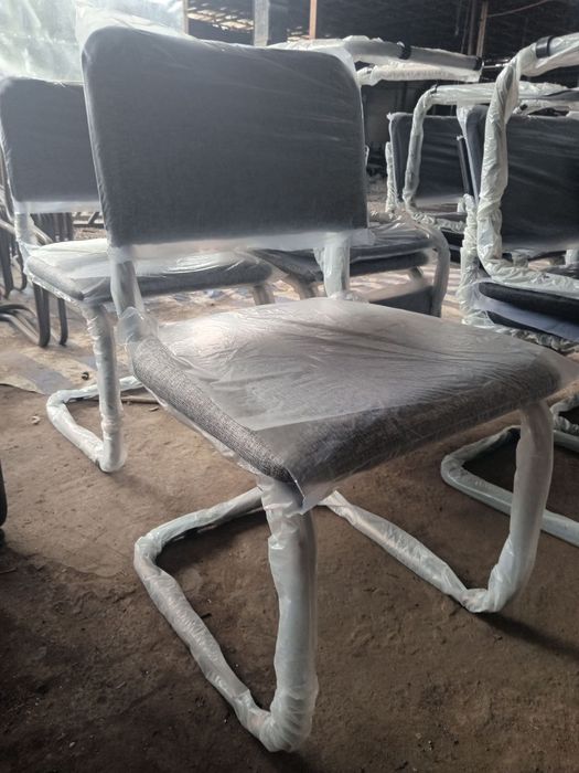 Продаются стулья