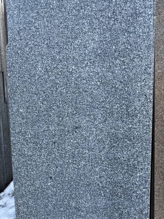 Gold granit  arzon va sifatli