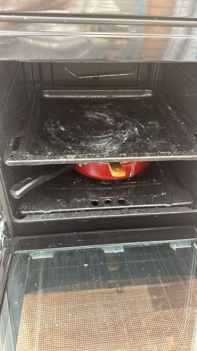 Продам электро плиту