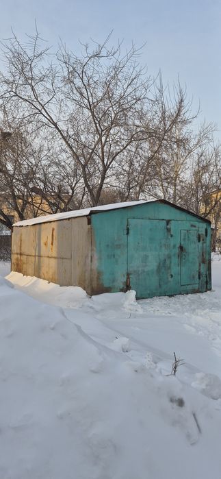 Гараж продам.        .